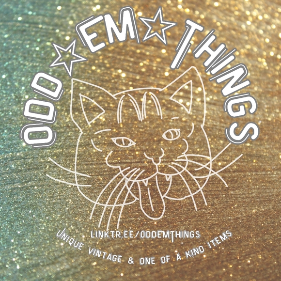 Odd Em Things - unique, vintage, & one of a kind items! - Picture 3 of 5